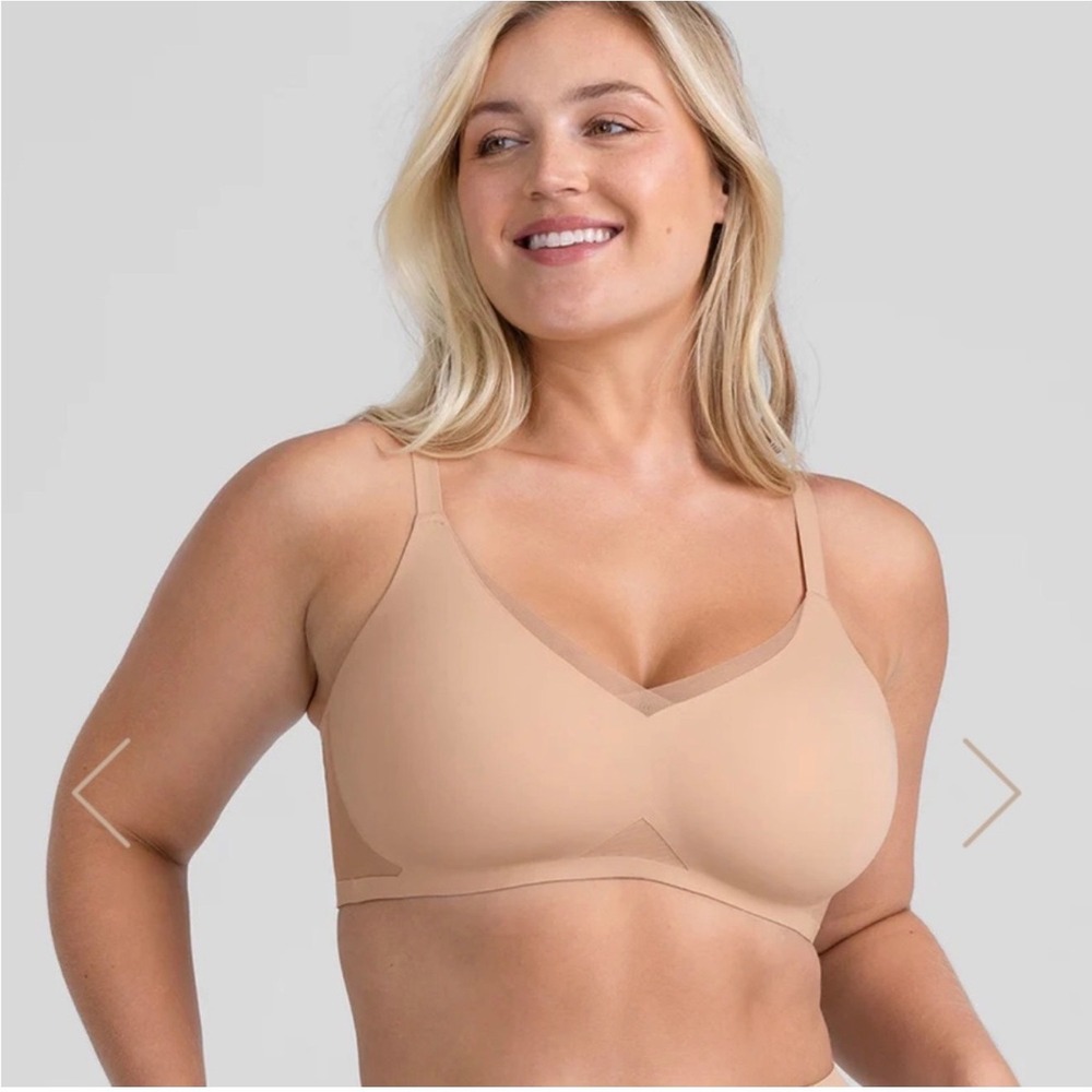 Honeylove CrossOver Wireless Bra 40DDE/ DDDF Nude Back Smoothing Convertible